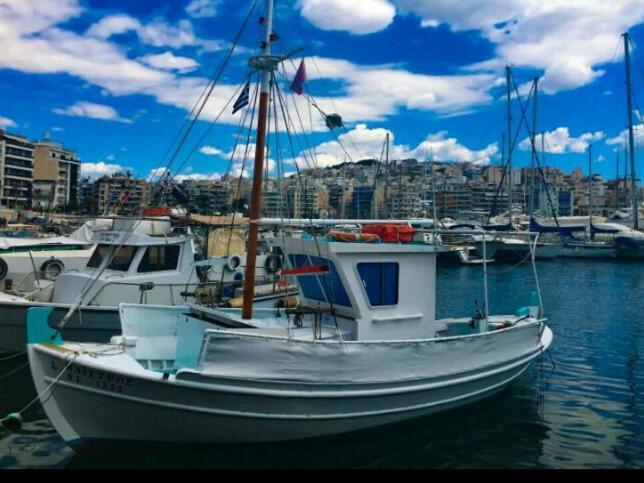 Φωτεινό Διαμέρισμα Πειραιας Piräus Exterior foto
